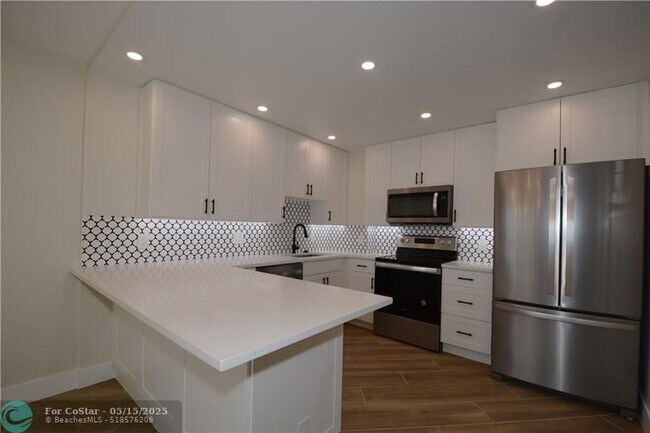 Photo - 5100 Dupont Blvd Condo Unit 6G