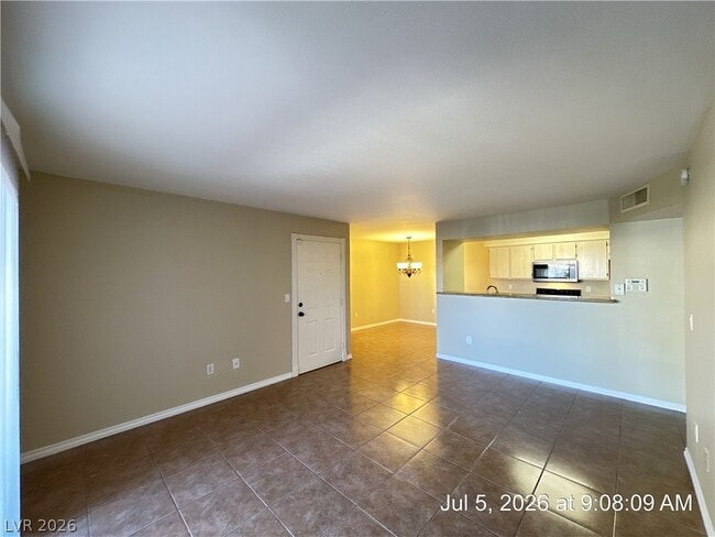 Photo - 1150 N Buffalo Dr Unidad 1090