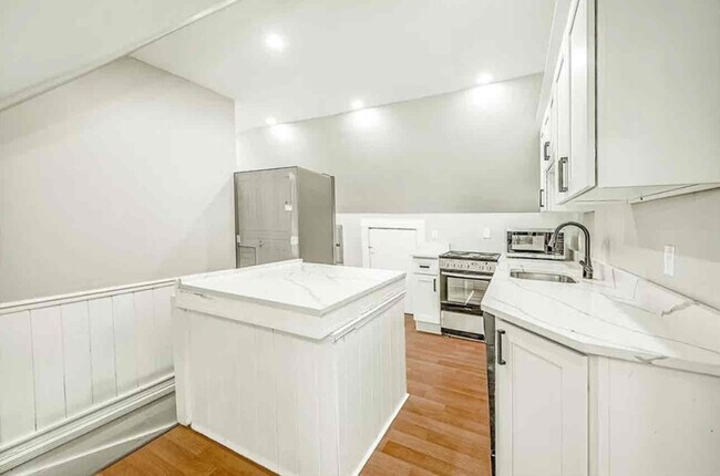 34 William St Unit 3