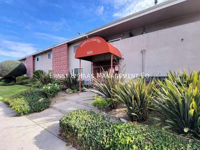 Photo - 5050 Linden Ave Unidad #98