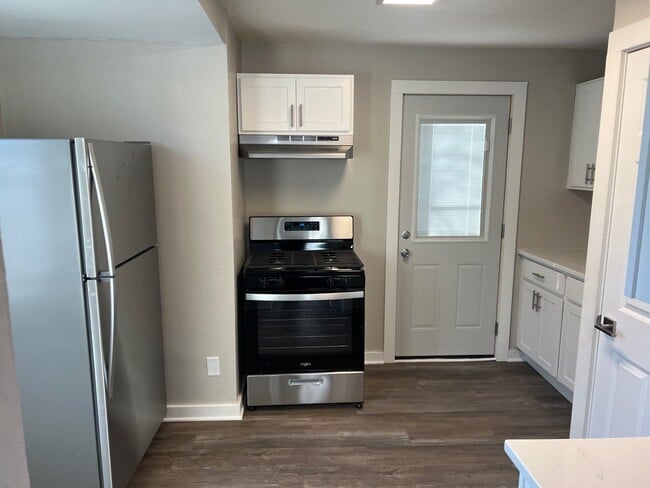 Photo - 2 Bedroom House for Rent in Lake Station