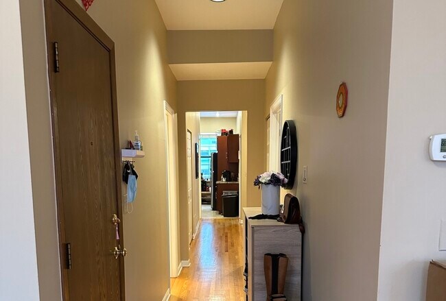 Photo - 4633 N Kenmore Ave Unit 3S