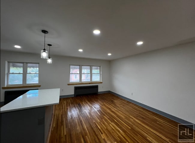 Building Photo - EAST 234 STREET Rental