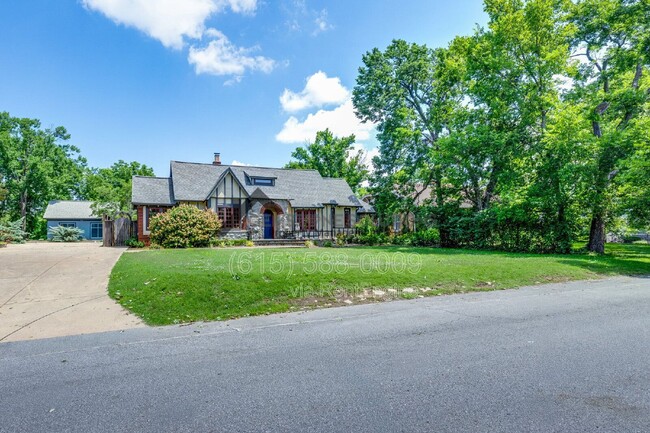 Photo - 1802 Linden Ave