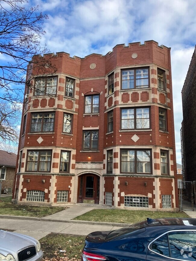 Building Photo - 8131 S Kingston Ave Unit 3N Rental