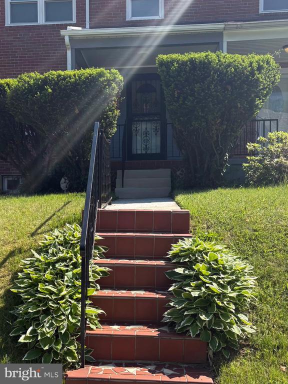 Photo - 1575 Stonewood Rd
