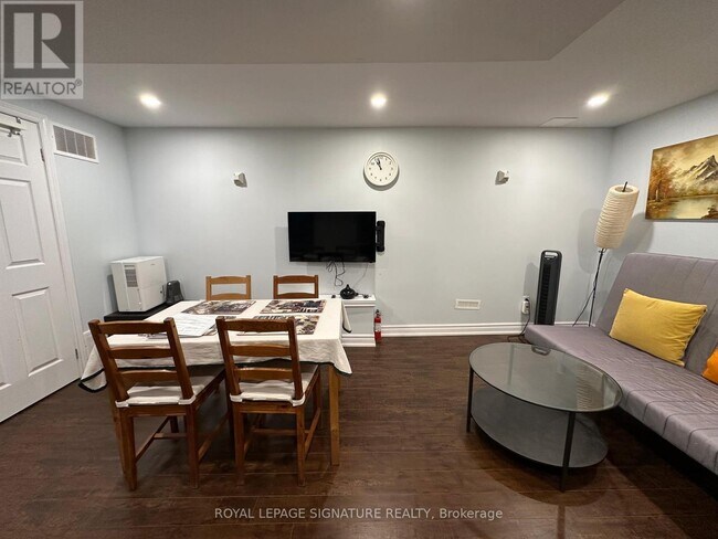 Photo - 4273 Pheasant Run