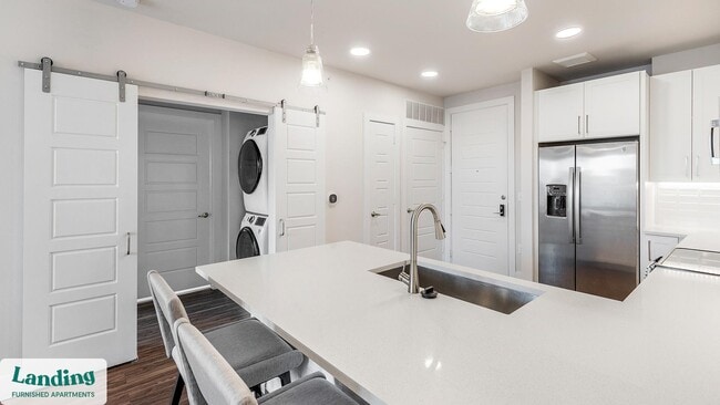 Photo - 15950 Chase Hill Blvd Unidad 9412