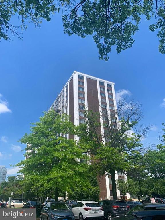 Building Photo - 11801 Rockville Pike Unit 709