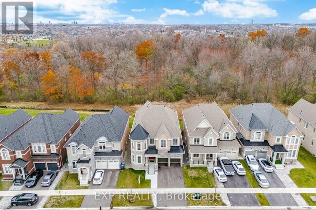 Photo - 91 Clockwork Dr