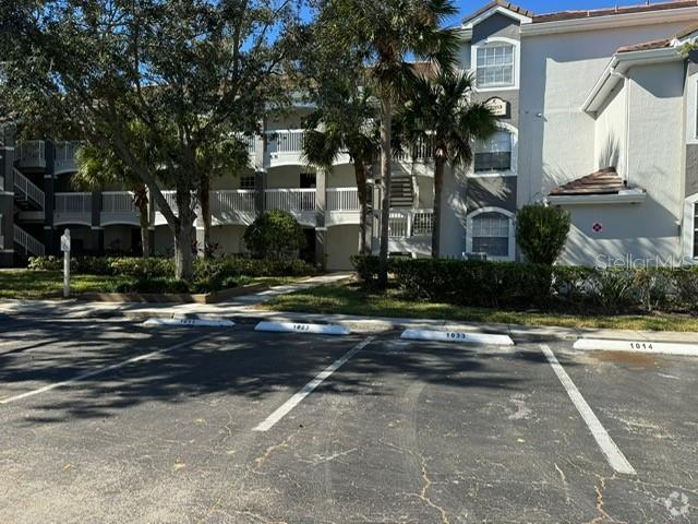 Building Photo - 13905 Fairway Island Dr Unit 1015 Rental