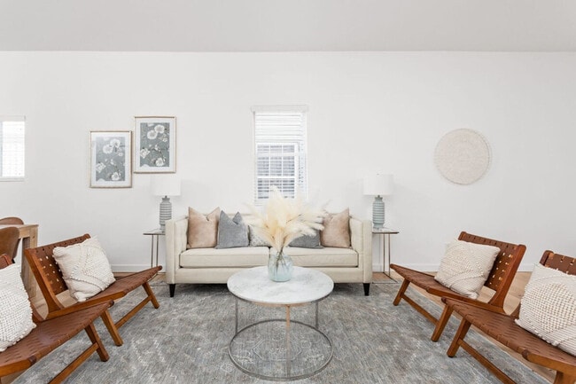 Building Photo - 305 Parkway Ave Unit ID1303766P Rental