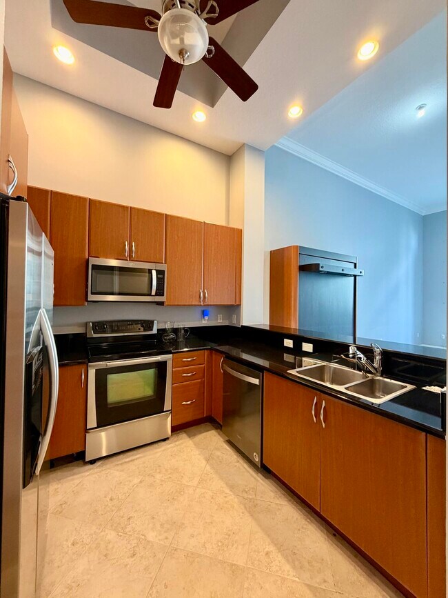 Photo - 701 S Olive Ave Unit 317