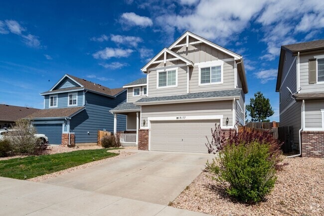 Building Photo - Well Maintained Home in Eastview Estates!