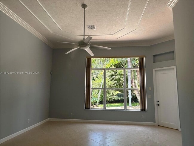 Photo - 138 Tranquilla Dr