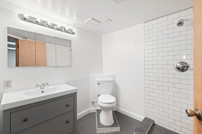 Photo - 3419 SE 57th Ave Unit Basement