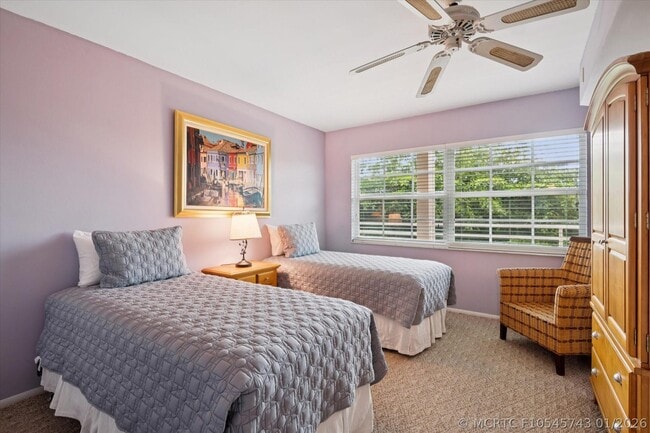Photo - 3900 Oaks Clubhouse Dr Unit 409