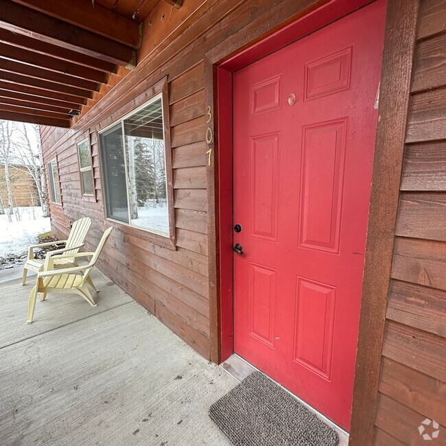 Building Photo - Seasonal Studio Apartment in Victor, ID