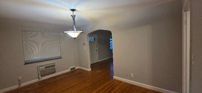 Photo - 2747 McKinley Ave Unidad 2747 McKinley Ave FL1