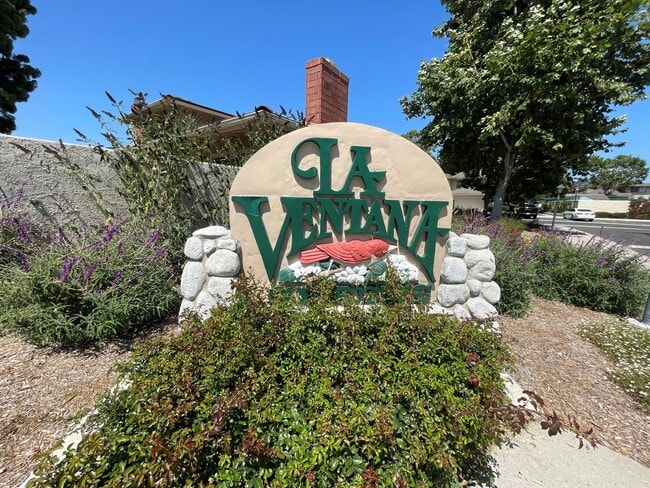 Building Photo - Spacious La Ventana Condominium!