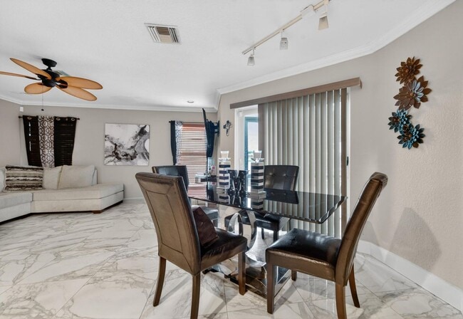 Photo - 3370 Turtle Cove