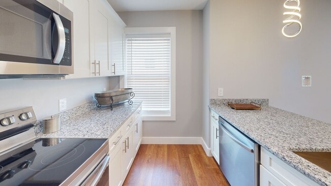 Photo - 6BR/6BA in Fort Sanders |Off Campus Housin...