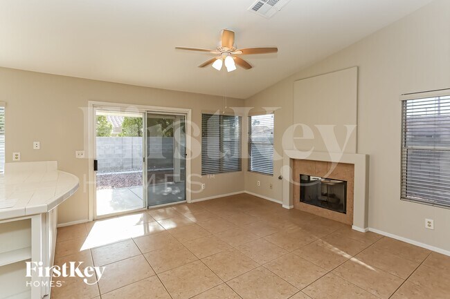 Photo - 4822 Wind Break Ln