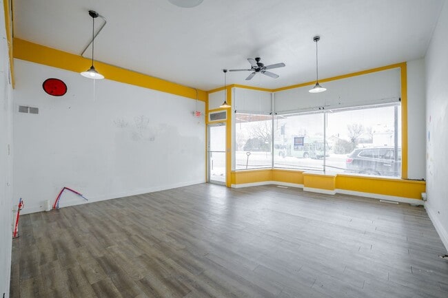 Photo - 1209 N Main St Unit 1207