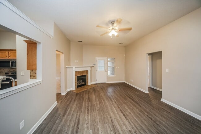 Photo - 965 Parham Drive