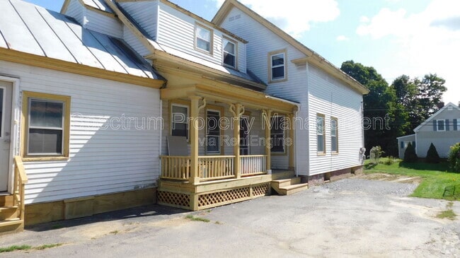 Building Photo - 51 Western Ave Unit 2 Rental