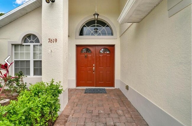 Photo - 7619 Georgeann St