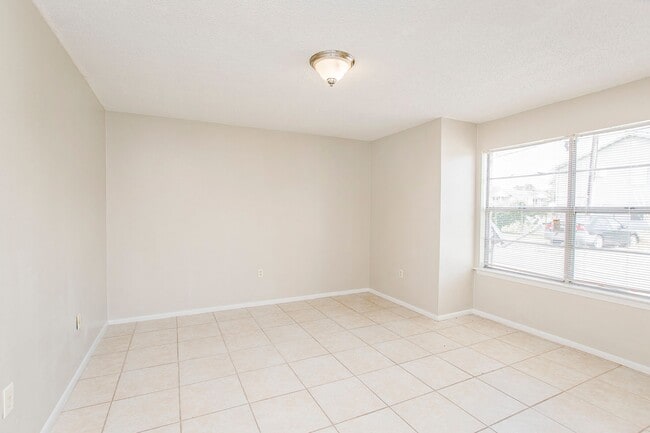 Photo - 5245 Kimberlin Ave Unit C