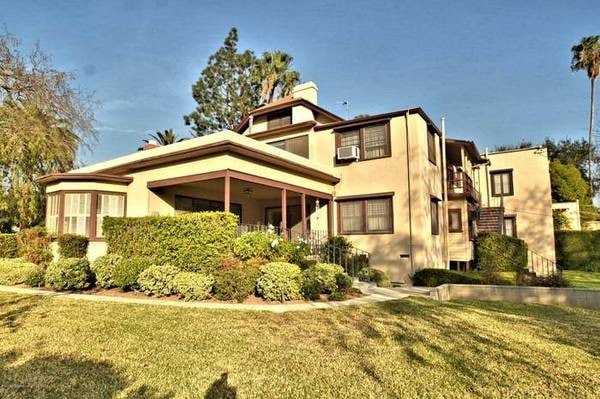 Building Photo - 1754 E Orange Grove Blvd Unit 2