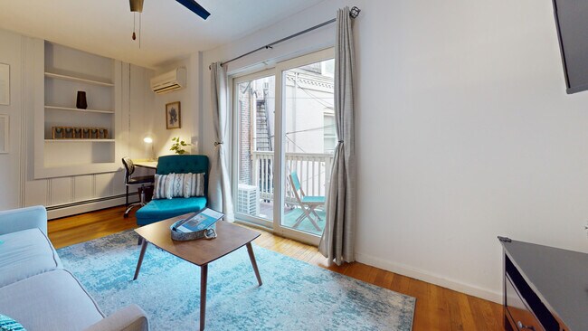 Photo - 380 Washington St Unit 2