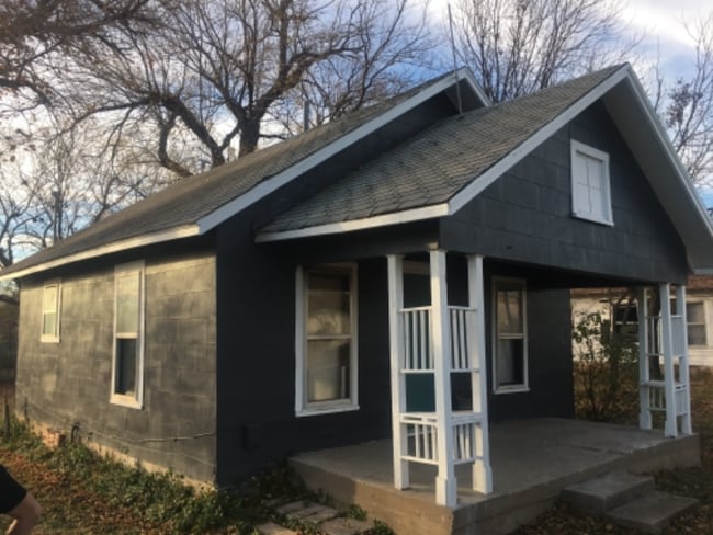 Photo - 417 N Linwood Ave