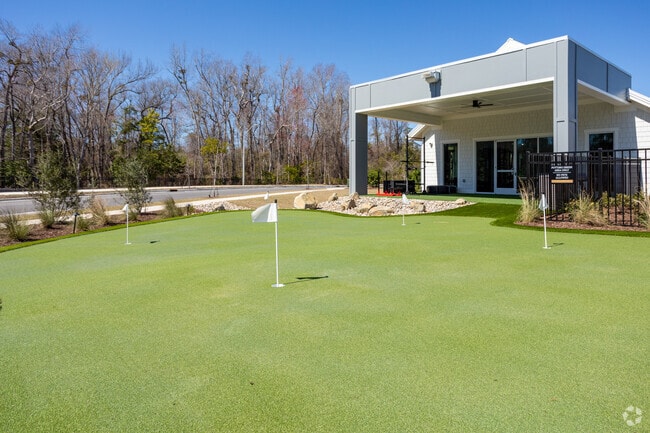 Practice Putting Green