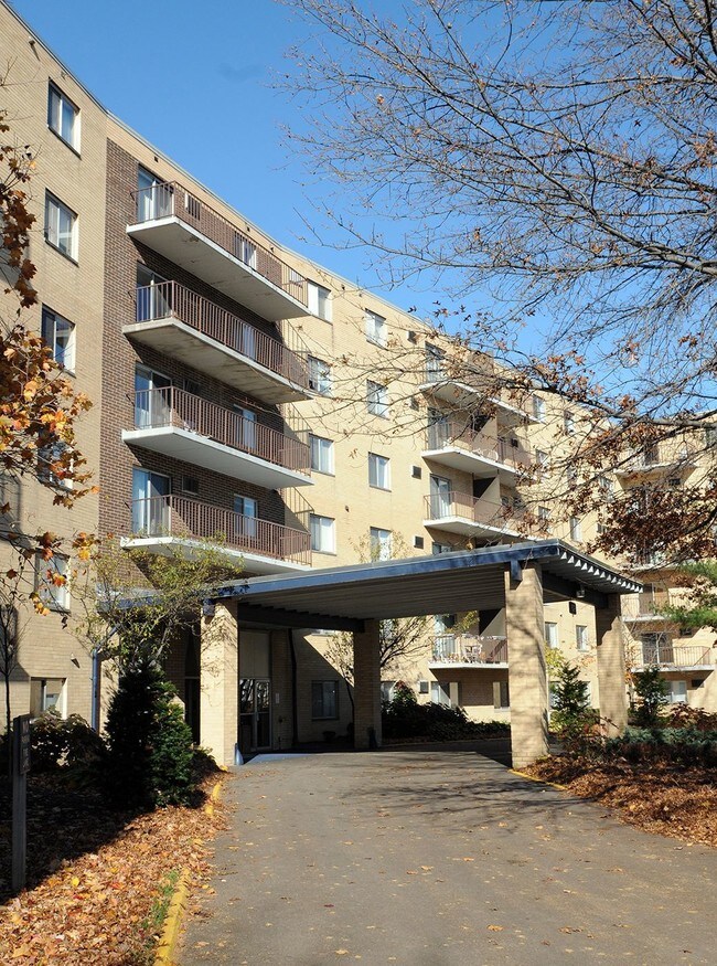 North Church Towers Apartments For Rent in Parma Heights, OH