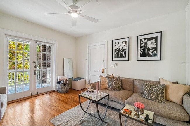 Photo - 2111 W Southview Ave Unidad A