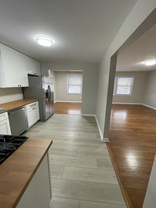 Photo - 7202 W Crain St Unit #2