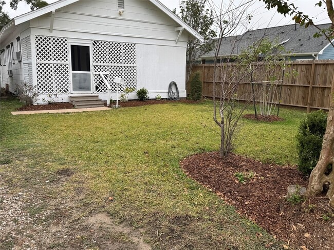 Photo - 1610 W Sidnor St