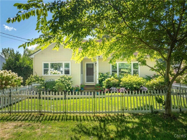 Building Photo - 68 Onondaga St