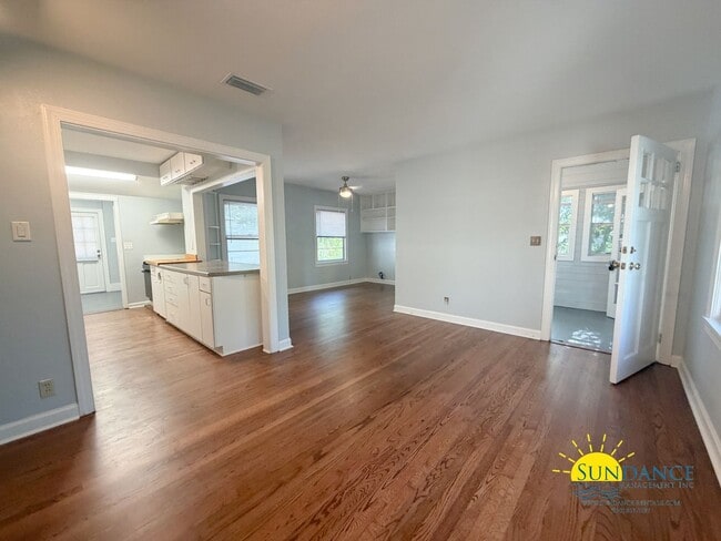 Photo - Freshly Painted 3BR/2BA Home Near Santa Rosa Sound & Choctawhatchee Bay!