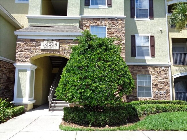 Building Photo - 10205 Courtney Palms Blvd Unit 204 Rental