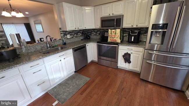 Photo - 4 Steeplejack Ct