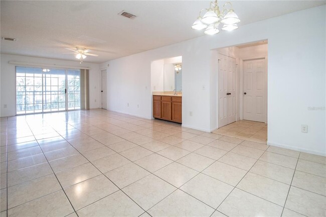 Photo - 2304 Clubside Dr Unidad 2304