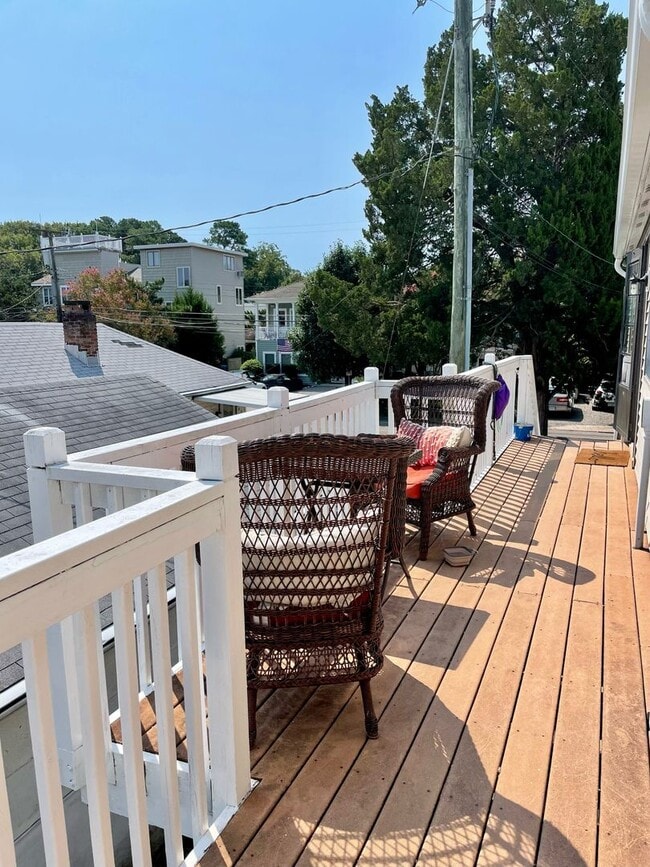 Building Photo - Lookout Road Unit B Rental