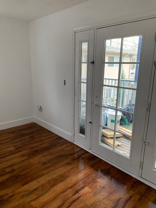 Back bedroom - 3146 2nd Ave