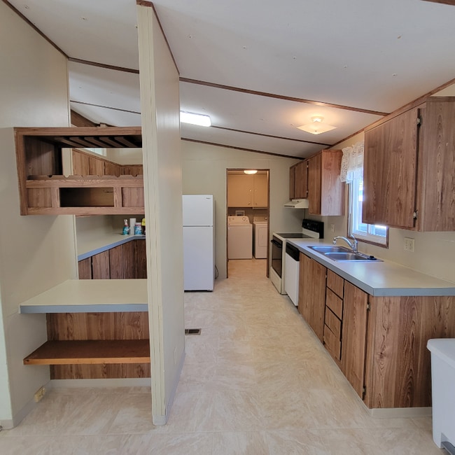 Photo - 377 Virgia Ln