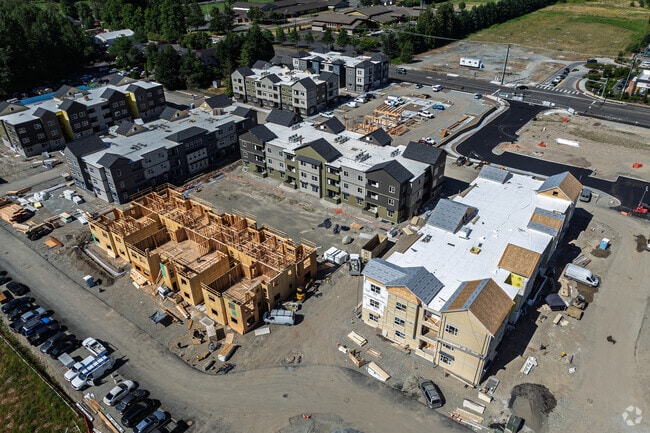 Building Photo - East Town Crossing Rental