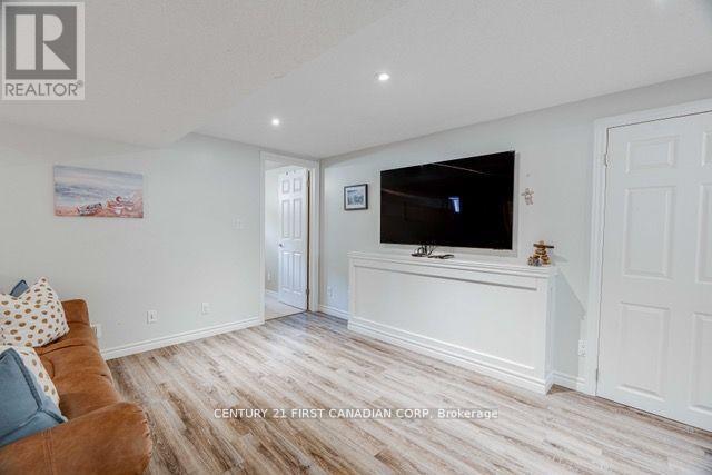 Photo - 216 Irving Pl